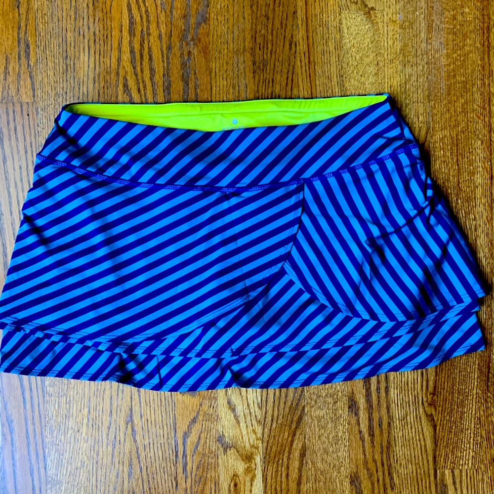 Athleta tennis skirt